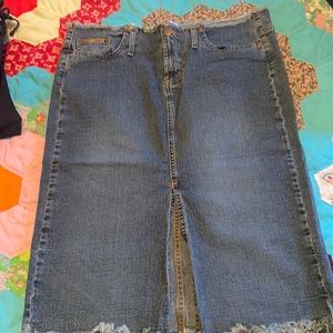 LEI pencil length Jean skirt